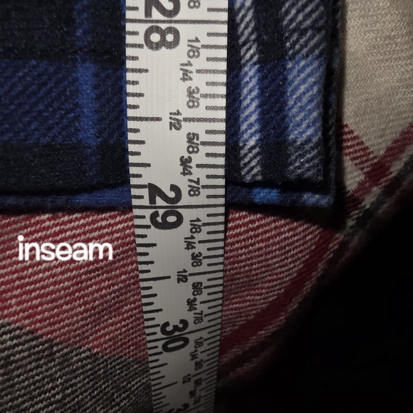 Nautica Men's Navy Plaid Pajamas (PJ8) - Picture 10 of 12